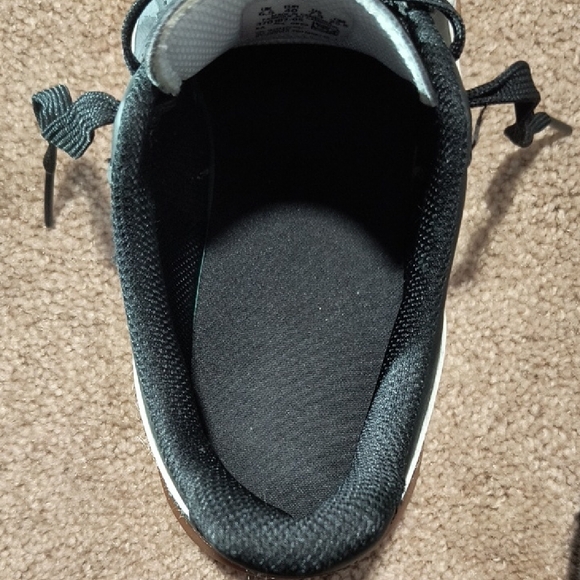 Puma Black and White Shoes with Tan Sole - Picture 3 of 4